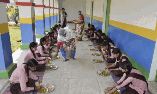 ತಮಿಳುನಾಡು: ಶಾಲೆಯಲ್ಲಿ ಊಟ ಸೇವಿಸಿದ 60 ಕ್ಕೂ ಅಧಿಕ ವಿದ್ಯಾರ್ಥಿಗಳು ಅಸ್ವಸ್ಥ