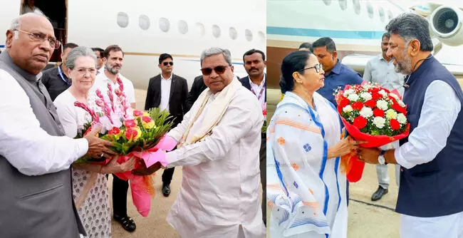 ವಿರೋಧ ಪಕ್ಷಗಳ ನಾಯಕರ ಸಭೆ; ಬೆಂಗಳೂರಿಗೆ ಆಗಮಿಸಿದ ಖರ್ಗೆ, ಸೋನಿಯಾ, ರಾಹುಲ್, ಮಮತಾ ಬ್ಯಾನರ್ಜಿ ವಿರೋಧ ಪಕ್ಷಗಳ ನಾಯಕರ ಸಭೆ; ಬೆಂಗಳೂರಿಗೆ ಆಗಮಿಸಿದ ಖರ್ಗೆ, ಸೋನಿಯಾ, ರಾಹುಲ್, ಮಮತಾ ಬ್ಯಾನರ್ಜಿ