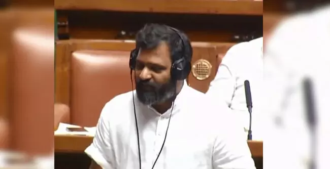 ವಿಧಾನಸಭೆ ಅಧಿವೇಶನ: ಅನ್ನಭಾಗ್ಯ ಯೋಜನೆ ಬಗ್ಗೆ ಹಾಡಿ ಹೊಗಳಿದ ಬಿಜೆಪಿ ಶಾಸಕ ಗುರುರಾಜ್ ಗಂಟಿಹೊಳೆ