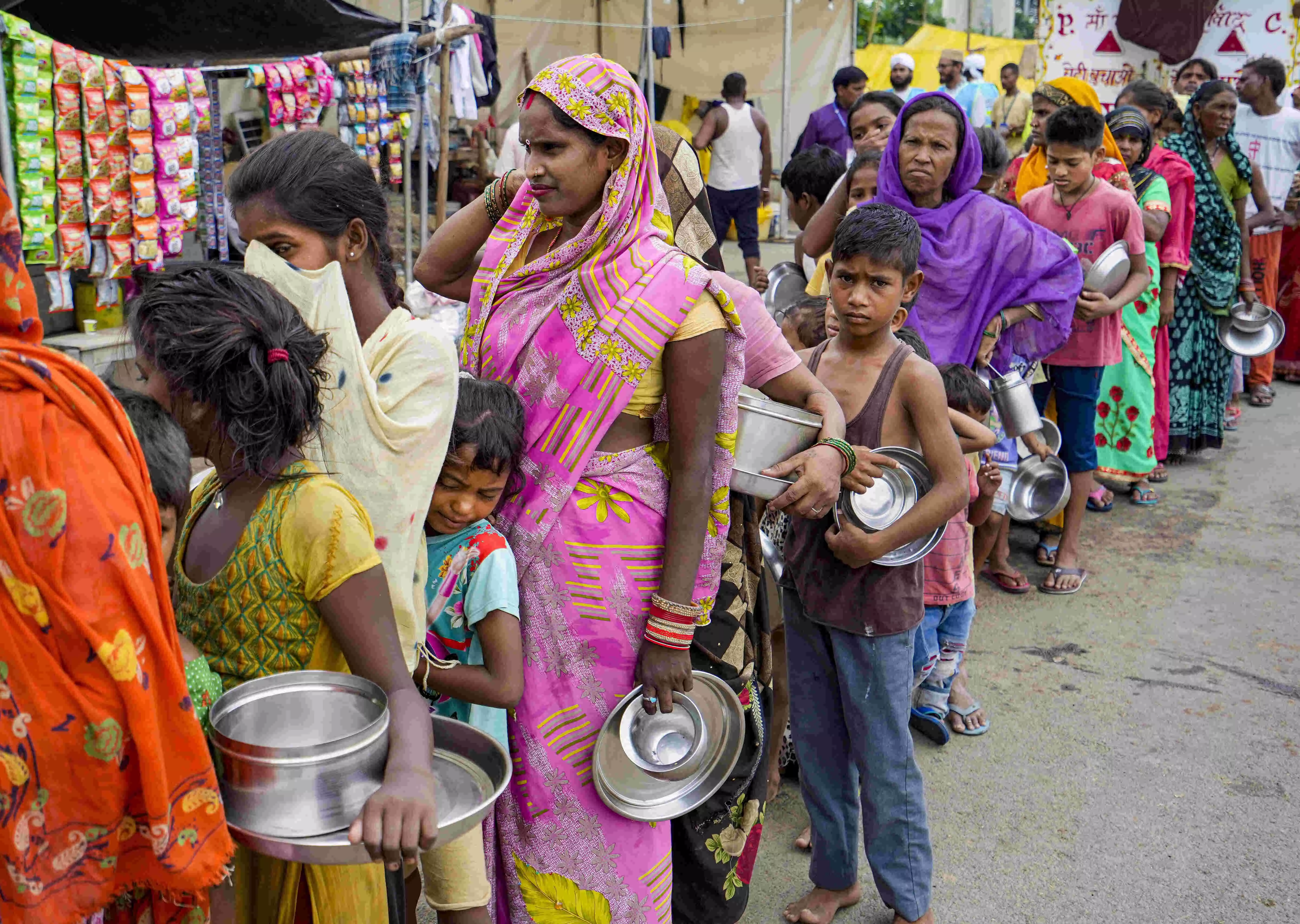 ಐದು ವರ್ಷಗಳಲ್ಲಿ 13.5 ಕೋ. ಭಾರತೀಯರು ಕಡುಬಡತನದಿಂದ ಹೊರಬಂದಿದ್ದಾರೆ: ನೀತಿ ಆಯೋಗದ ವರದಿ