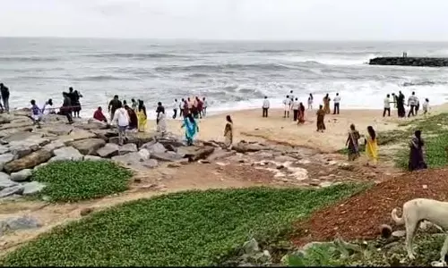 ತ್ರಾಸಿ, ಮರವಂತೆ ಬೀಚ್‌ನಲ್ಲಿ ಸಮುದ್ರದ ಅಲೆಗಳೊಂದಿಗೆ ಚೆಲ್ಲಾಟ!