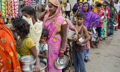 ಐದು ವರ್ಷಗಳಲ್ಲಿ 13.5 ಕೋ. ಭಾರತೀಯರು ಕಡುಬಡತನದಿಂದ ಹೊರಬಂದಿದ್ದಾರೆ: ನೀತಿ ಆಯೋಗದ ವರದಿ