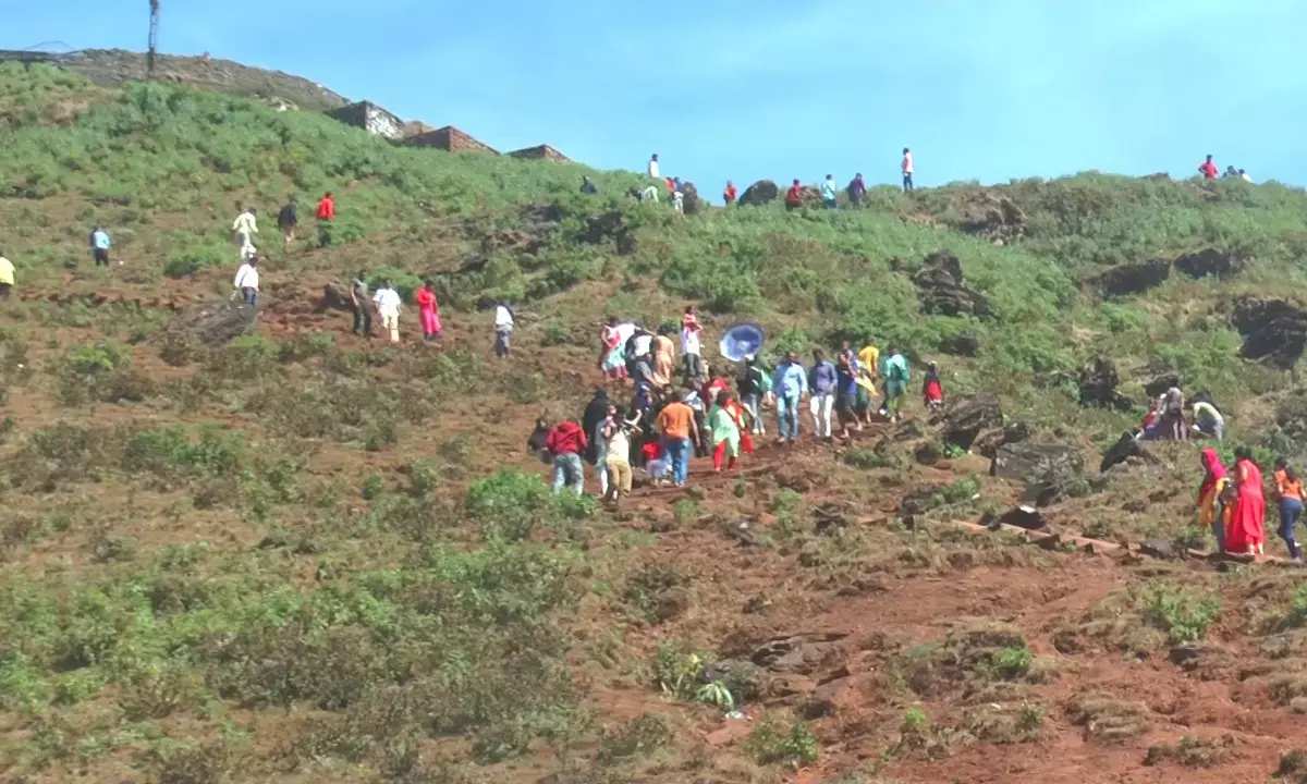 ಶಕ್ತಿ ಯೋಜನೆಯಿಂದ ಚಿಕ್ಕಮಗಳೂರು ಜಿಲ್ಲಾದ್ಯಂತ ಗರಿಗೆದರಿದ ಪ್ರವಾಸೋದ್ಯಮ; ಜೂನ್ ತಿಂಗಳ ಅಂತ್ಯಕ್ಕೆ 30 ಲಕ್ಷ ಪ್ರವಾಸಿಗರ ಭೇಟಿ