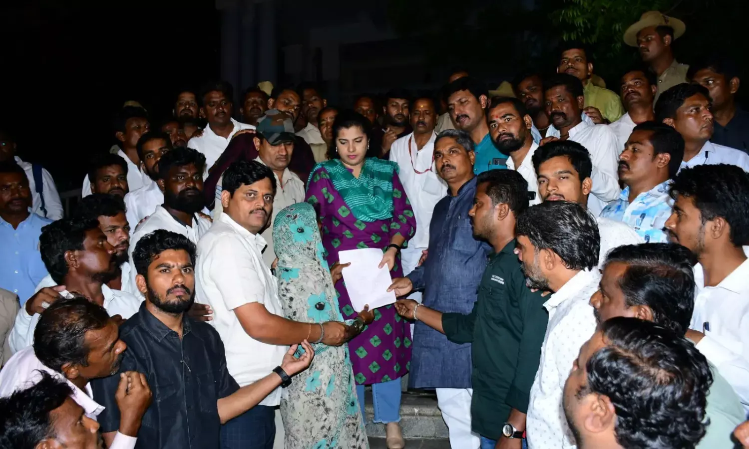 ಕಲಬುರಗಿ | ಬಾಲಕಿಯ ಅತ್ಯಾಚಾರ, ಕೊಲೆ; ಬಾವಿಯಲ್ಲಿ ಮೃತದೇಹ ಪತ್ತೆ