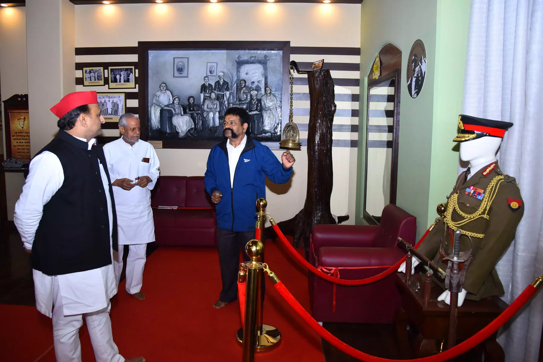 ಮಡಿಕೇರಿಯ ಜನರಲ್ ತಿಮ್ಮಯ್ಯ ಮ್ಯೂಸಿಯಮ್‌ಗೆ ಅಖಿಲೇಶ್ ಯಾದವ್