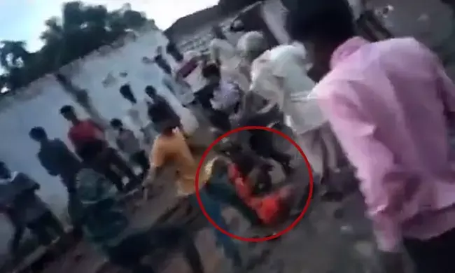 ಮಧ್ಯಪ್ರದೇಶ: ದಲಿತ ಸಮುದಾಯದ ಮಹಿಳಾ ಸರಪಂಚ್ ಮೇಲೆ ಶೂಗಳಿಂದ ಥಳಿತ; ಮೂವರ ಬಂಧನ