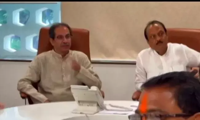 ಮಹಾರಾಷ್ಟ್ರ ಉಪಮುಖ್ಯಮಂತ್ರಿ ಅಜಿತ್‌ ಪವಾರ್‌ರನ್ನು ಭೇಟಿಯಾದ ಉದ್ಧವ್‌ ಠಾಕ್ರೆ