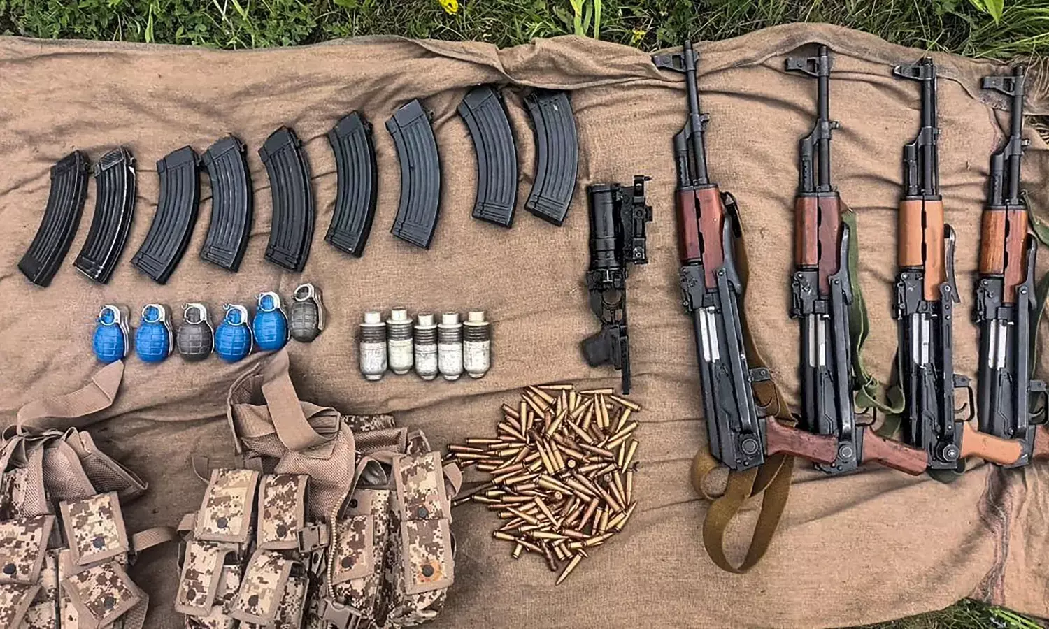 ಮಣಿಪುರದ ಘರ್ಷಣೆ ನಿರತ ಸಮದಾಯಗಳ ವಶದಲ್ಲಿ 6 ಲಕ್ಷ ಗುಂಡು: ಅಧಿಕಾರಿಗಳು