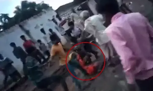 ಮಧ್ಯಪ್ರದೇಶ: ದಲಿತ ಸಮುದಾಯದ ಮಹಿಳಾ ಸರಪಂಚ್ ಮೇಲೆ ಶೂಗಳಿಂದ ಥಳಿತ; ಮೂವರ ಬಂಧನ