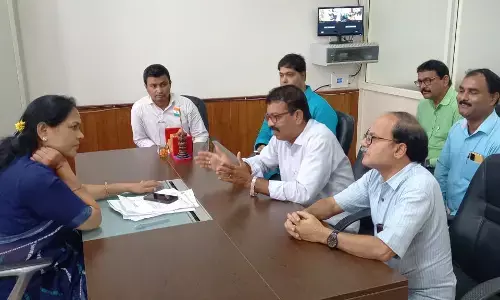 ಟೋಲ್‌ಗೇಟ್‌ಗಳಲ್ಲಿ ಪತ್ರಕರ್ತರ ವಾಹನಗಳಿಗೆ ಉಚಿತ ಪ್ರವೇಶ: ಸಚಿವೆ ಶೋಭಾ ಕರಂದ್ಲಾಜೆಗೆ ಮನವಿ