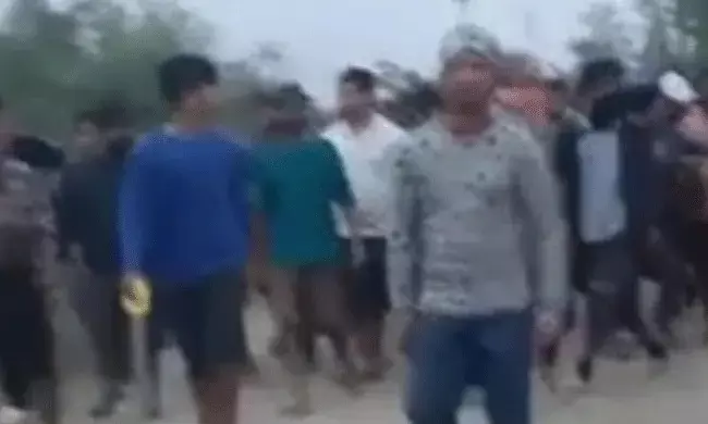 ಮಣಿಪುರ ಮಹಿಳೆಯರ ಬೆತ್ತಲೆ ಮೆರವಣಿಗೆ ಪ್ರಕರಣ: ಜನರ ಗುಂಪಿಗೆ ನಮ್ಮನ್ನು ಒಪ್ಪಿಸಿದ್ದೇ ಪೊಲೀಸರು; ಸಂತ್ರಸ್ತೆ ಆರೋಪ