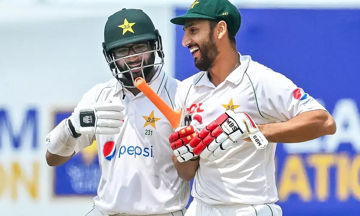 ಲಂಕಾ ವಿರುದ್ಧದ ಮೊದಲ ಟೆಸ್ಟ್: ಪಾಕ್ಗೆ 4 ವಿಕೆಟ್ ಜಯ