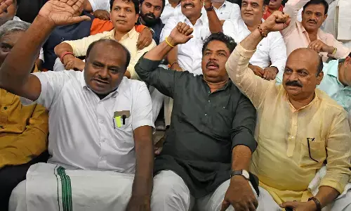 ನಾಗವಲ್ಲಿ ರೀತಿ ಕೋಮುವಾದ ಸಿದ್ಧಾಂತಕ್ಕೆ ಬದಲಾಗುತ್ತಿರುವ ಜೆಡಿಎಸ್: ಕಾಂಗ್ರೆಸ್ ವಾಗ್ದಾಳಿ