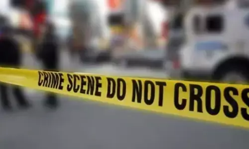 ದ.ಕೊರಿಯಾ: ಚೂರಿ ಇರಿತಕ್ಕೆ ಒಬ್ಬ ಬಲಿ, ಮೂವರಿಗೆ ಗಾಯ    ದ.ಕೊರಿಯಾ: ಚೂರಿ ಇರಿತಕ್ಕೆ ಒಬ್ಬ ಬಲಿ, ಮೂವರಿಗೆ ಗಾಯ