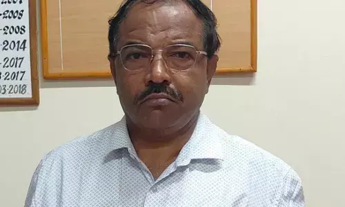 ನಿವೃತ್ತ ಶಿಕ್ಷಕರಿಂದ ಲಂಚ ಪಡೆಯುತ್ತಿದ್ದ ವೇಳೆ ಲೋಕಾಯುಕ್ತ ಬಲೆಗೆ ಬಿದ್ದ ಹಾವೇರಿ DDPI