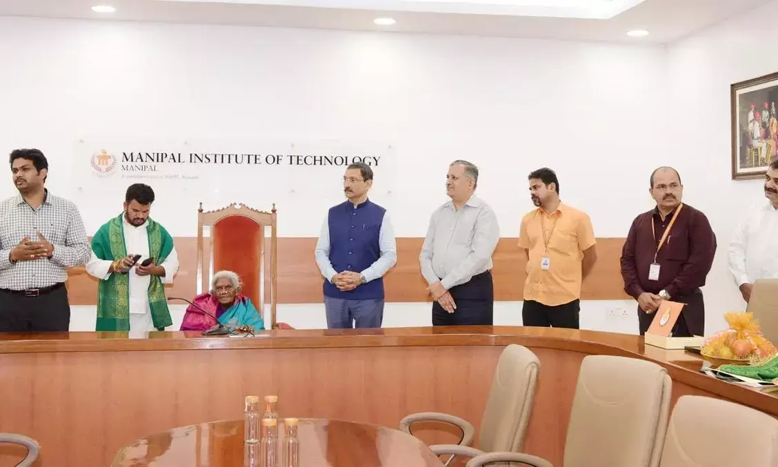 ಮಣಿಪಾಲ ಮಾಹೆಯ 10000 ಗಿಡ ನೆಡುವ ಕಾರ್ಯಕ್ರಮಕ್ಕೆ ಸಾಲುಮರದ ತಿಮ್ಮಕ್ಕ ಚಾಲನೆ