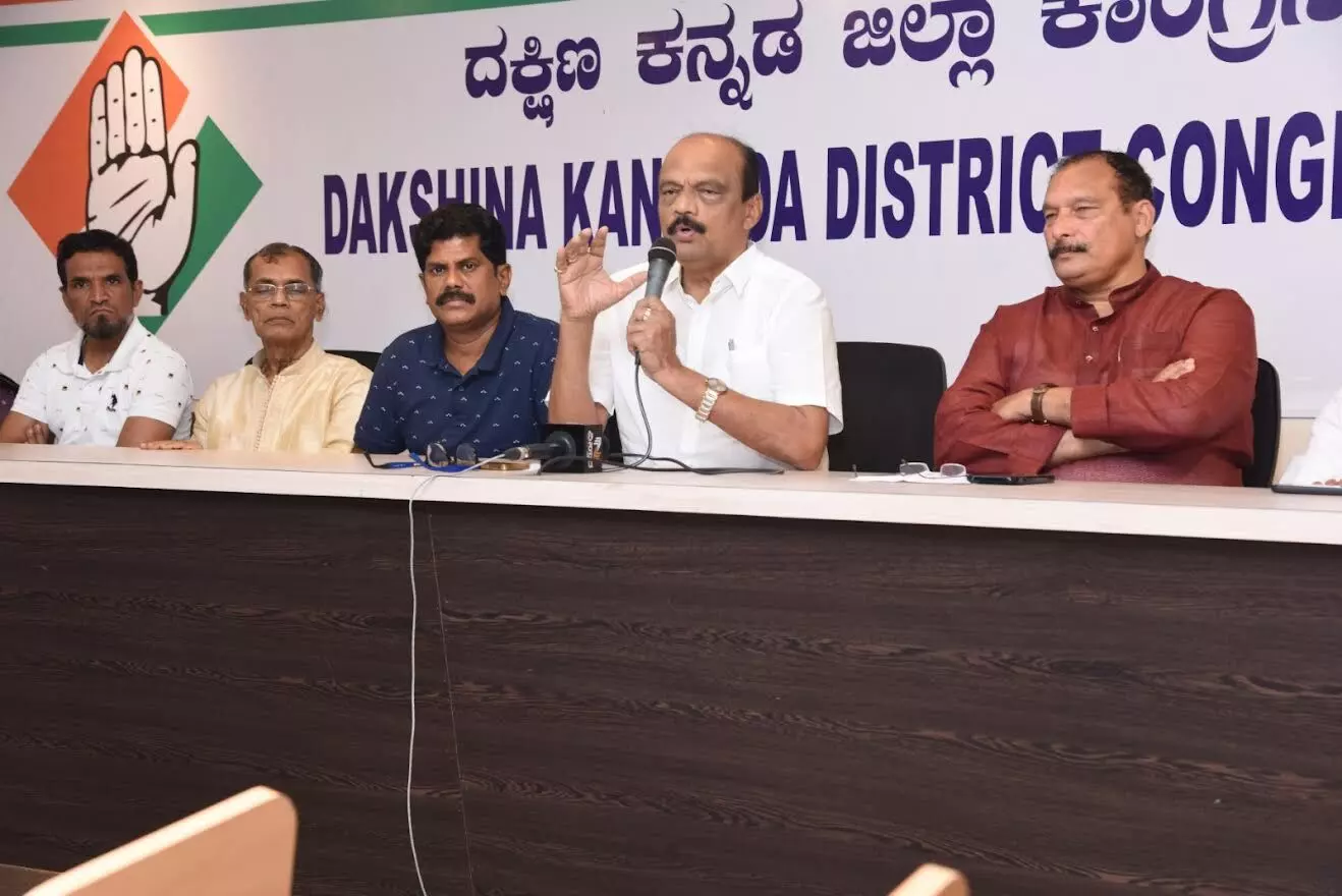 ಮಣಿಪುರದಲ್ಲಿನ ದೌರ್ಜನ್ಯ, ದುರಾಡಳಿತದ ವಿರುದ್ಧ ಜಿಲ್ಲಾದ್ಯಂತ ಪ್ರತಿಭಟನೆ: ಕಾಂಗ್ರೆಸ್ ಮಣಿಪುರದಲ್ಲಿನ ದೌರ್ಜನ್ಯ, ದುರಾಡಳಿತದ ವಿರುದ್ಧ ಜಿಲ್ಲಾದ್ಯಂತ ಪ್ರತಿಭಟನೆ: ಕಾಂಗ್ರೆಸ್