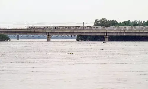 ಮತ್ತೆ ಅಪಾಯದ ಮಟ್ಟ ಮೀರಿದ ಯುಮುನಾ ನದಿ: ದಿಲ್ಲಿಗೆ ಮತ್ತೊಮ್ಮೆ ನೆರೆಯ ಭೀತಿ