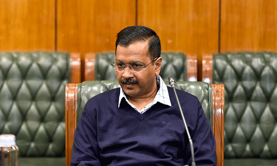 ಜಾಹೀರಾತುಗಳಿಗೆ ರೂ. 1,100 ಕೋಟಿ ಖರ್ಚು ಮಾಡಬಹುದಾದರೆ ಮೂಲಭೂತ ಸೌಕರ್ಯ ಯೋಜನೆಗಳಿಗೇಕಿಲ್ಲ: ದಿಲ್ಲಿ ಸರ್ಕಾರಕ್ಕೆ ಸುಪ್ರೀಂ ಕೋರ್ಟ್‌ ಪ್ರಶ್ನೆ