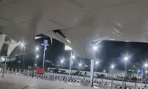 ಪ್ರಧಾನಿ ಮೋದಿ ಉದ್ಘಾಟಿಸಿದ ಕೆಲದಿನಗಳಲ್ಲೇ ವಿಮಾನ ನಿಲ್ದಾಣದ ಛಾವಣಿ ಕುಸಿತ; ವಿಡಿಯೋ ವೈರಲ್