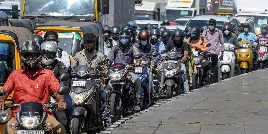 ವಿಶ್ವದಲ್ಲೇ ಗರಿಷ್ಠ ದ್ವಿಚಕ್ರ ವಾಹನ ಹೊಂದಿರುವ ದೇಶ ಭಾರತ ವಿಶ್ವದಲ್ಲೇ ಗರಿಷ್ಠ ದ್ವಿಚಕ್ರ ವಾಹನ ಹೊಂದಿರುವ ದೇಶ ಭಾರತ