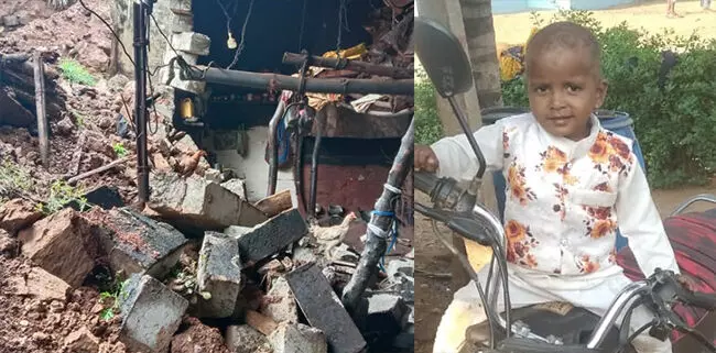 ರಾಜ್ಯದಲ್ಲಿ ಭಾರೀ ಮಳೆಗೆ ಮನೆಗೋಡೆ ಕುಸಿತ; 2 ಪ್ರತ್ಯೇಕ ಪ್ರಕರಣದಲ್ಲಿ ಮಕ್ಕಳು ಮೃತ್ಯು ರಾಜ್ಯದಲ್ಲಿ ಭಾರೀ ಮಳೆಗೆ ಮನೆಗೋಡೆ ಕುಸಿತ; 2 ಪ್ರತ್ಯೇಕ ಪ್ರಕರಣದಲ್ಲಿ ಮಕ್ಕಳು ಮೃತ್ಯು