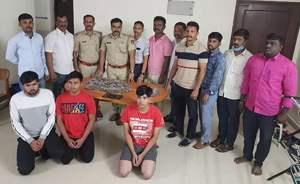 ಮಣಿಪಾಲ: ಮೂವರು ಗಾಂಜಾ ಪೆಡ್ಲರ್ ವಿದ್ಯಾರ್ಥಿಗಳ ಬಂಧನ