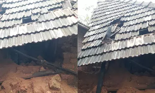 ಉಳ್ಳಾಲ: ಎಡೆಬಿಡದೆ ಸುರಿಯುತ್ತಿರುವ ಮಳೆ; ಹಲವೆಡೆ ಹಾನಿ, ಸಂಕಷ್ಟ