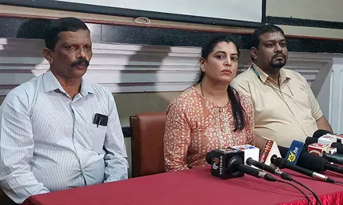 ಕಾಲೇಜಿನ ಶೌಚಾಲಯದಲ್ಲಿ ವಿಡಿಯೋ ಚಿತ್ರೀಕರಣ ವಿವಾದ: ಮೂವರು ವಿದ್ಯಾರ್ಥಿನಿಯರ ಅಮಾನತು; ಪೊಲೀಸರಿಂದ ತನಿಖೆ