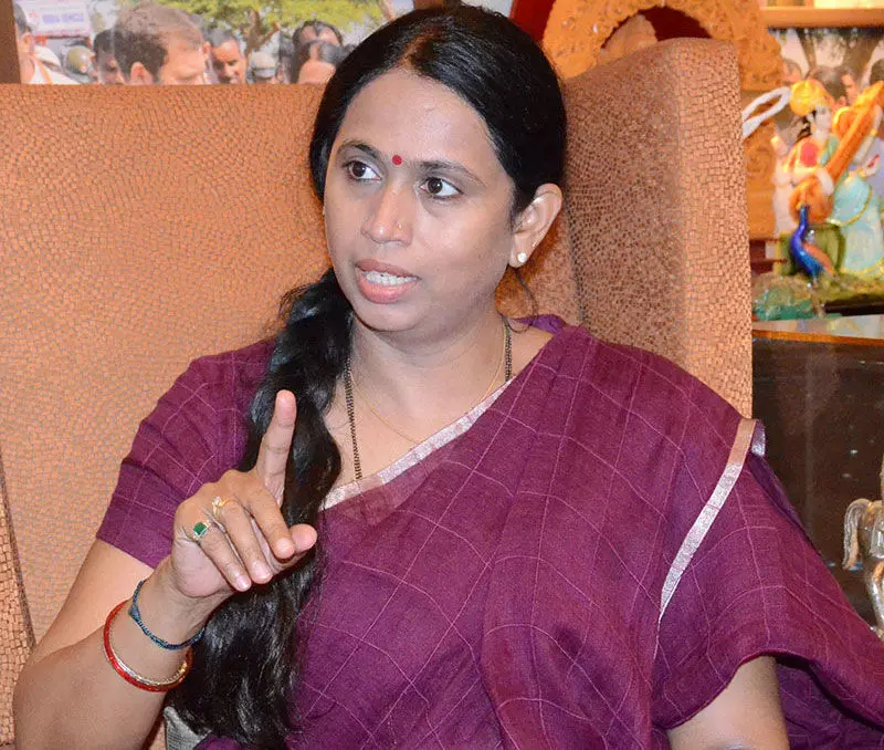 ಉಡುಪಿ: ಕಾಲೇಜಿನಲ್ಲಿ ವಿಡಿಯೋ ಚಿತ್ರೀಕರಣ ಪ್ರಕರಣ; ತಪ್ಪಿತಸ್ಥರ ವಿರುದ್ಧ ಕಾನೂನಿನಡಿ ಕ್ರಮ: ಸಚಿವೆ ಲಕ್ಷ್ಮಿ ಹೆಬ್ಬಾಳ್ಕರ್ ಉಡುಪಿ: ಕಾಲೇಜಿನಲ್ಲಿ ವಿಡಿಯೋ ಚಿತ್ರೀಕರಣ ಪ್ರಕರಣ; ತಪ್ಪಿತಸ್ಥರ ವಿರುದ್ಧ ಕಾನೂನಿನಡಿ ಕ್ರಮ: ಸಚಿವೆ ಲಕ್ಷ್ಮಿ ಹೆಬ್ಬಾಳ್ಕರ್