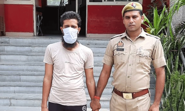 ಇಲಿ ಕೊಂದ ಆರೋಪದಲ್ಲಿ ಯುವಕನನ್ನು ಬಂಧಿಸಿದ ಉತ್ತರ ಪ್ರದೇಶ ಪೊಲೀಸರು !