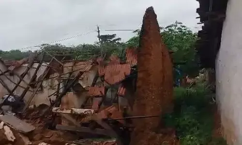 ಅರಸೀಕೆರೆ: ಭಾರೀ ಮಳೆಗೆ ಮನೆ ಗೋಡೆ ಕುಸಿದು ವೃದ್ಧೆ ಮೃತ್ಯು