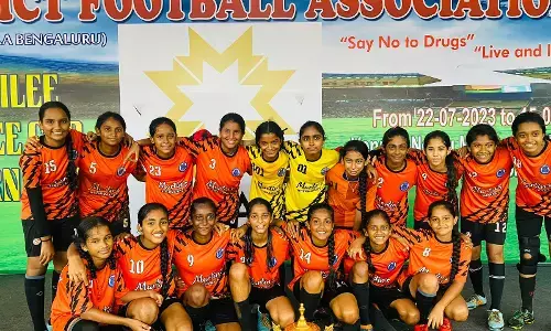 ಇಂಡಿಪೆಂಡೆನ್ಸ್ ಕಪ್ ಫುಟ್ಬಾಲ್ ಪಂದ್ಯಾವಳಿ: ಸೈಂಟ್ ಜೋಸೆಫ್, ಯೆನೆಪೋಯ, ಫಲಾಹ್ ಶಾಲೆಗಳಿಗೆ ಪ್ರಶಸ್ತಿ