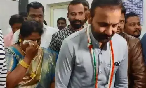 ಪಾಲಿಕೆಯ ವಿಪಕ್ಷ ನಾಯಕರ ನೂತನ ಕಚೇರಿ ಉದ್ಘಾಟಿಸಿದ ಸಚಿವ ಲಾಡ್: ಭಾವುಕರಾಗಿ ಕಣ್ಣೀರು ಹಾಕಿದ ನಾಯಕಿ..!