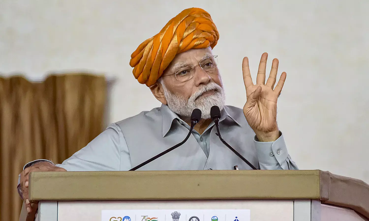 ಸಹೋದರಿಯರು ಮತ್ತು ಪುತ್ರಿಯರ ಮೇಲೆ ನಡೆಯುತ್ತಿರುವ ದೌರ್ಜನ್ಯಗಳನ್ನು ರಾಜಸ್ಥಾನ ಸಹಿಸದು..: ಸಾರ್ವಜನಿಕ ಸಭೆಯಲ್ಲಿ ಮೋದಿ ಭಾಷಣ