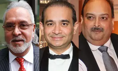 ಬಡವರಿಗೆ ಕೊಟ್ಟರೆ ದೇಶ ದಿವಾಳಿಯಾಯಿತು ಎನ್ನುವವರು ಮಾಡುತ್ತಿರುವುದೇನು?