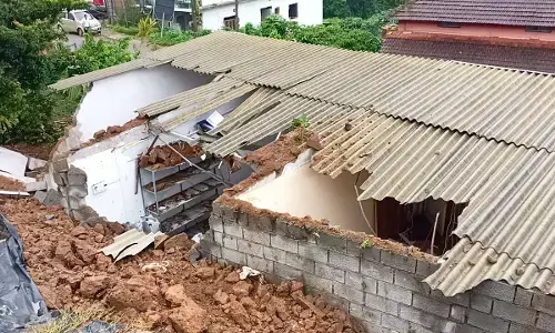 ಭಾರೀ ಮಳೆ: ಚಿಕ್ಕಮಗಳೂರು ಜಿಲ್ಲೆಯಲ್ಲಿ ಇದುವರೆಗೆ ಮೂವರು ಮೃತ್ಯು; 92 ಮನೆಗಳಿಗೆ ಸಂಪೂರ್ಣ ಹಾನಿ