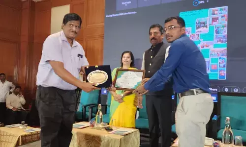 ಮಂಗಳೂರು ಮಹಾನಗರ ಪಾಲಿಕೆಗೆ ಪ್ರಶಸ್ತಿ ಪ್ರದಾನ