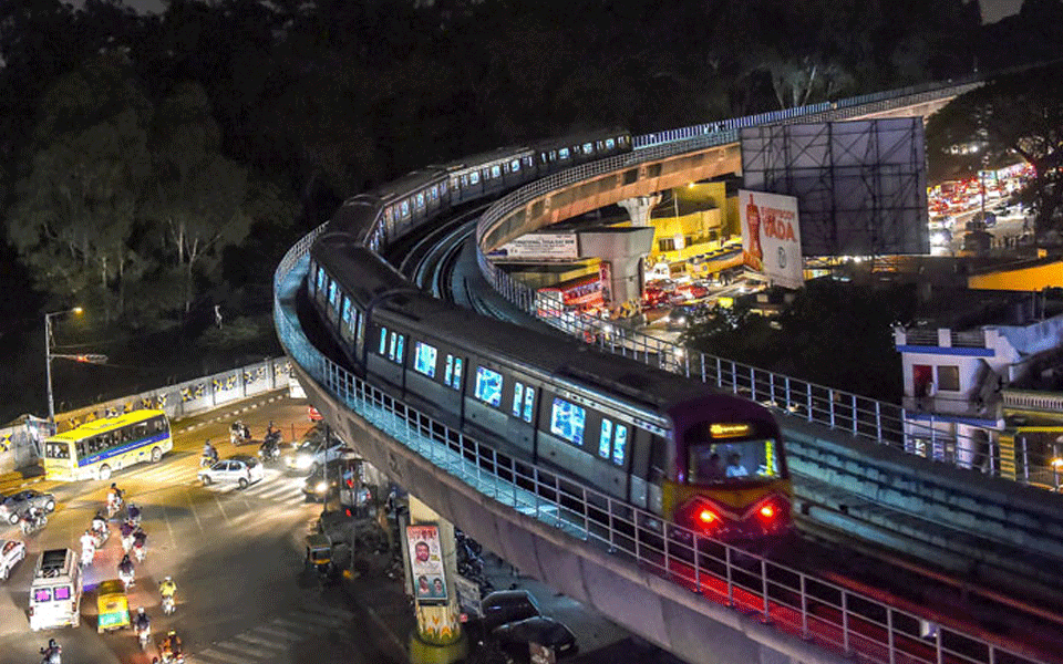 “ಅಮೆರಿಕಕ್ಕೆ ಮರಳುವ ಸಮಯ ಬಂದಿದೆ”: ಬೆಂಗಳೂರಿನಲ್ಲಿ ಕಂಪೆನಿ ನೋಂದಾಯಿಸಲು ತಡವಾಗುತ್ತಿದೆ ಎಂದು ದೂರಿದ ಉದ್ಯಮಿ “ಅಮೆರಿಕಕ್ಕೆ ಮರಳುವ ಸಮಯ ಬಂದಿದೆ”: ಬೆಂಗಳೂರಿನಲ್ಲಿ ಕಂಪೆನಿ ನೋಂದಾಯಿಸಲು ತಡವಾಗುತ್ತಿದೆ ಎಂದು ದೂರಿದ ಉದ್ಯಮಿ