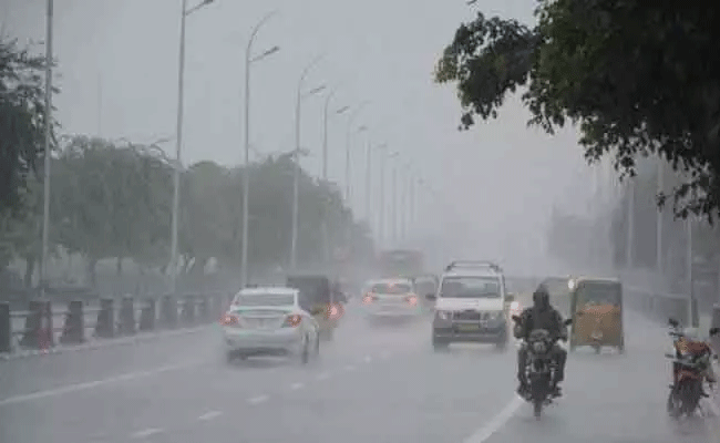 ರಾಜ್ಯದಲ್ಲಿ ಮತ್ತೆ ಮಳೆ ಸಾಧ್ಯತೆ: ಕರಾವಳಿ ಭಾಗದಲ್ಲಿ ಯೆಲ್ಲೋ ಅಲರ್ಟ್