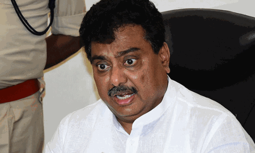 ಅಮೆರಿಕಕ್ಕೆ ಮರಳುವುದಾಗಿ ಹೇಳಿದ್ದ ಉದ್ಯಮಿಗೆ ಸಮಸ್ಯೆ ಬಗೆಹರಿಸುವ ಭರವಸೆ ನೀಡಿದ ಸಚಿವ ಎಂ.ಬಿ. ಪಾಟೀಲ್