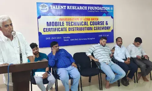 ಮಂಗಳೂರು: ಟಿ.ಆರ್.ಎಫ್. ಮೊಬೈಲ್ ಟೆಕ್ನಿಶಿಯನ್ ಕೋರ್ಸ್ ಸರ್ಟಿಫಿಕೆಟ್ ವಿತರಣೆ ಕಾರ್ಯಕ್ರಮ