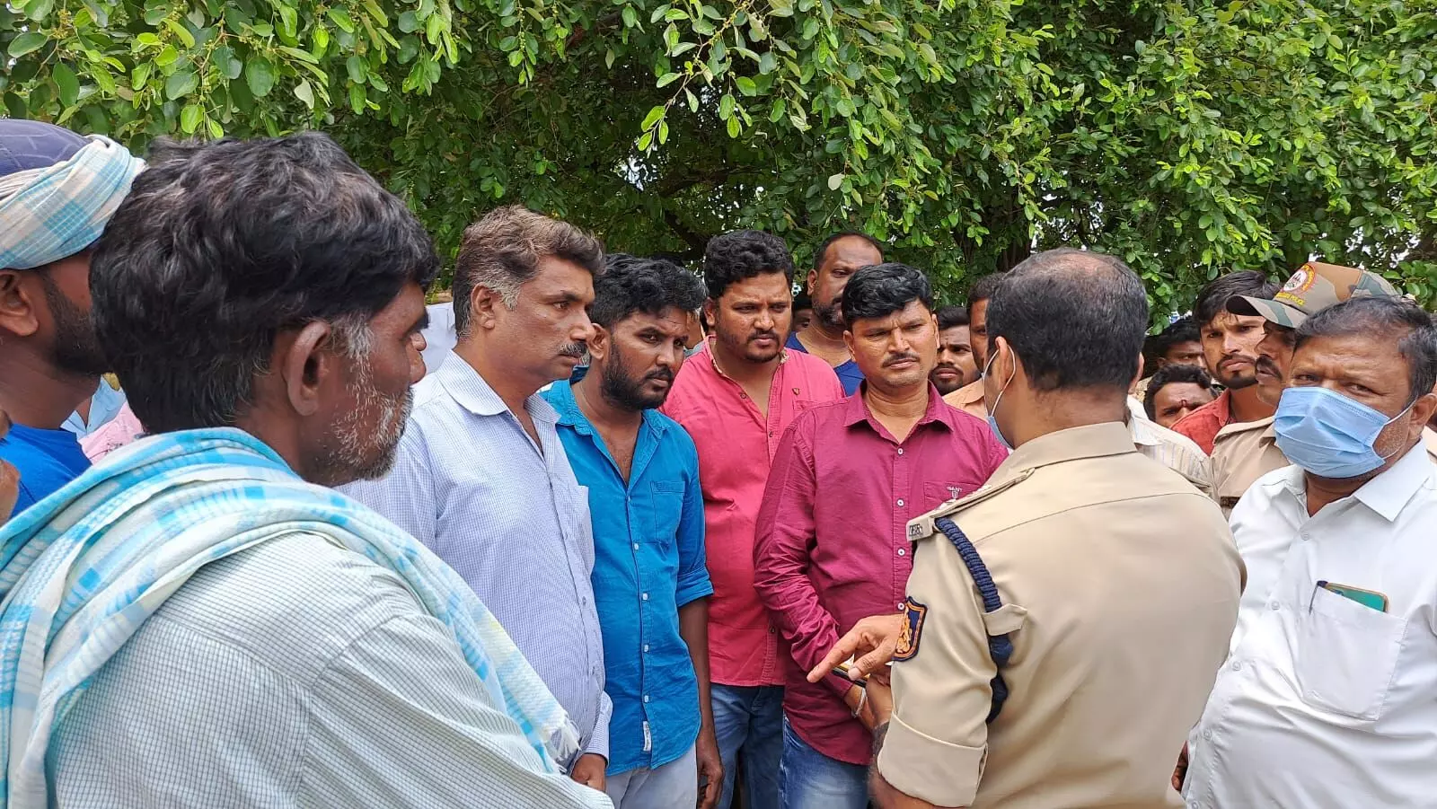 ಚಿತ್ರದುರ್ಗ: ಕಲುಷಿತ ನೀರು ಸೇವಿಸಿ ಯುವತಿ ಮೃತ್ಯು, 20ಕ್ಕೂ ಹೆಚ್ಚು ಜನರು ಅಸ್ವಸ್ಥ