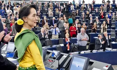 ಮ್ಯಾನ್ಮಾರ್: ಆಂಗ್ ಸಾನ್ ಸೂಕಿಗೆ 5 ಪ್ರಕರಣಗಳಲ್ಲಿ ಕ್ಷಮಾದಾನ