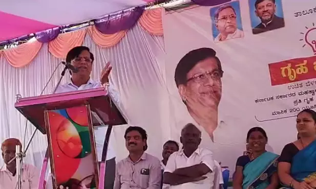 ನಮ್ಮ ಹಿಂದೆ ಓಡಾಡಿದವರೆಲ್ಲಾ ಮಂತ್ರಿಯಾಗಿದ್ದಾರೆ : ಕಾಂಗ್ರೆಸ್ ಶಾಸಕ ಬಸವರಾಜ ರಾಯರೆಡ್ಡಿ ನಮ್ಮ ಹಿಂದೆ ಓಡಾಡಿದವರೆಲ್ಲಾ ಮಂತ್ರಿಯಾಗಿದ್ದಾರೆ : ಕಾಂಗ್ರೆಸ್ ಶಾಸಕ ಬಸವರಾಜ ರಾಯರೆಡ್ಡಿ