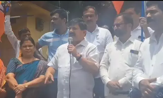 ಸುಟ್ಟು ಕರಕಲಾಗಿರ್ತಾರೆ...: ಮಲ್ಲಿಕಾರ್ಜುನ ಖರ್ಗೆ ಮೈಬಣ್ಣದ ಕುರಿತು ಅವಹೇಳನಕಾರಿ ಹೇಳಿಕೆ ನೀಡಿದ ಆರಗ ಜ್ಞಾನೇಂದ್ರ