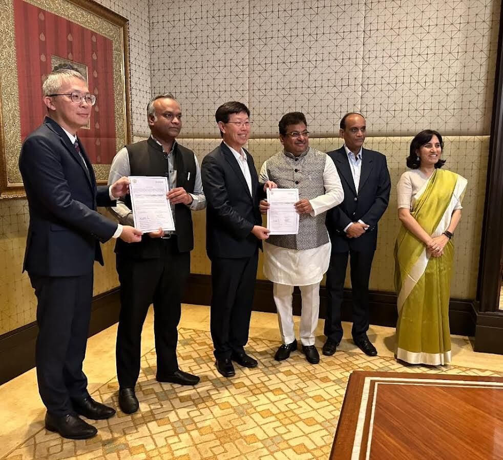 ಫಾಕ್ಸ್ ಕಾನ್‍ನಿಂದ ರಾಜ್ಯದಲ್ಲಿ 5 ಸಾವಿರ ಕೋಟಿ ರೂ.ಹೂಡಿಕೆ, 13 ಸಾವಿರ ಉದ್ಯೋಗ ಸೃಷ್ಟಿ