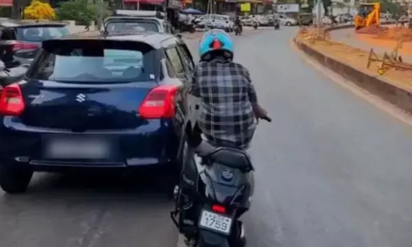 ಉಡುಪಿ ಡಿಸಿ ಕಚೇರಿ ರಸ್ತೆಯಲ್ಲೇ ಅಪಾಯಕಾರಿ ಸ್ಟಂಟ್ !