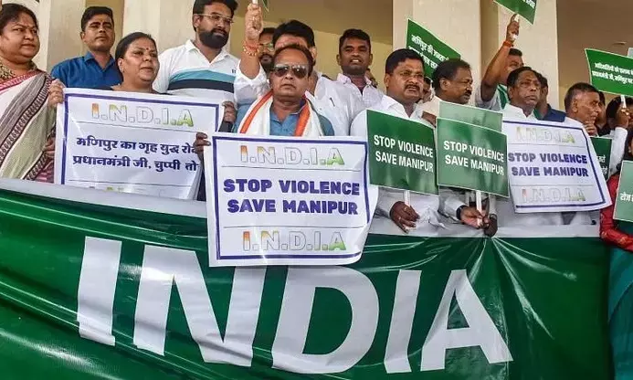 ಮಣಿಪುರದಲ್ಲಿ ರಾಷ್ಟ್ರಪತಿ ಆಡಳಿತ ಜಾರಿಗೊಳಿಸುವಂತೆ ಆಗ್ರಹಿಸಿ ‘ಇಂಡಿಯಾ’ ಮೈತ್ರಿ ಕೂಟದಿಂದ ಧರಣಿ
