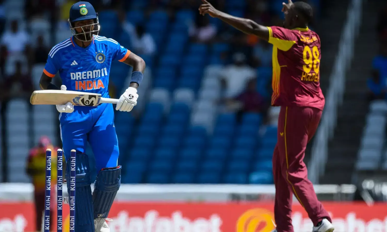 ಮೊದಲ ಟ್ವೆಂಟಿ-20: ವಿಂಡೀಸ್ ವಿರುದ್ಧ ಭಾರತಕ್ಕೆ 4 ರನ್ ಸೋಲು